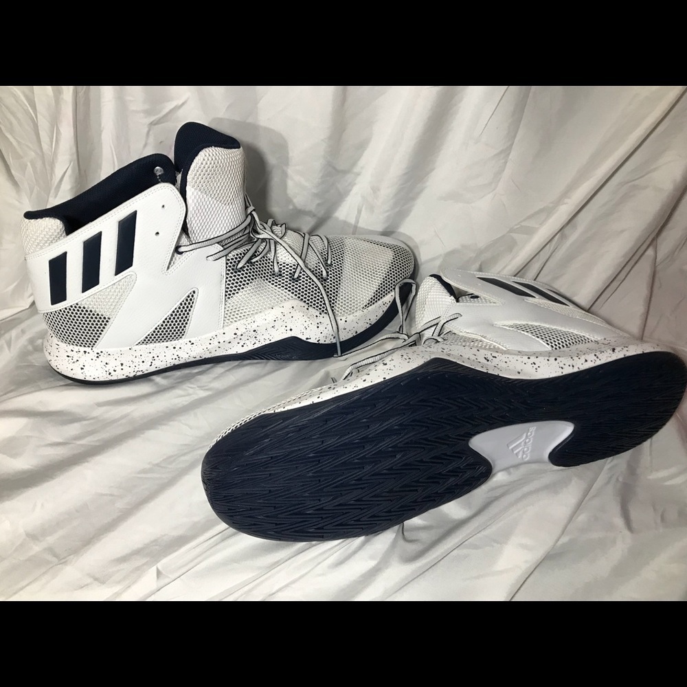 ADIDAS CRAZY BOUNCE Basketball Shoe - Picture 6 of 9